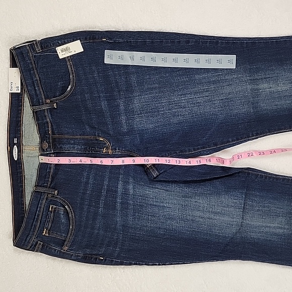 Old Navy Curvy Bootcut Jeans Brand New With Tags - Picture 5 of 15